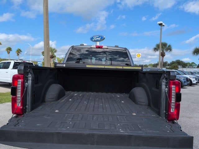 2023 Ford Super Duty F-250 Pickup Lariat
