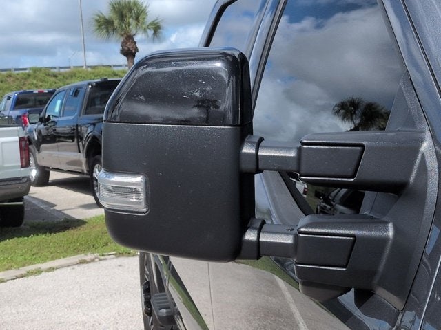 2025 Ford Super Duty F-350 SRW Pickup Platinum