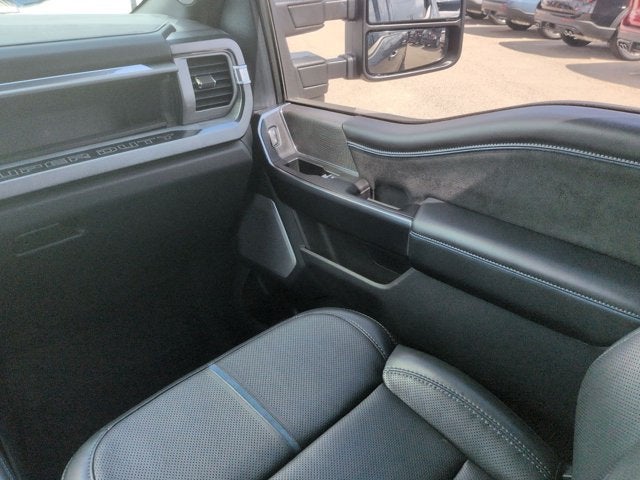 2025 Ford Super Duty F-350 SRW Pickup Platinum