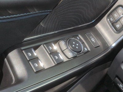 2025 Ford Super Duty F-350 SRW Pickup Platinum
