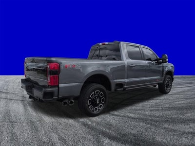 2025 Ford Super Duty F-350 SRW Pickup Platinum