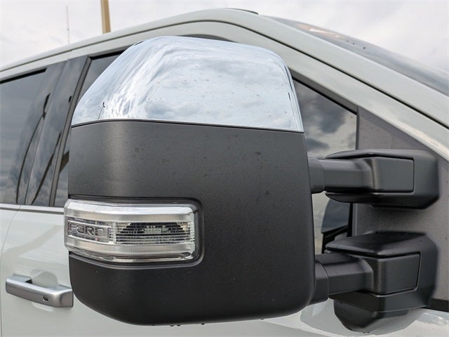 2025 Ford F-350SD Platinum