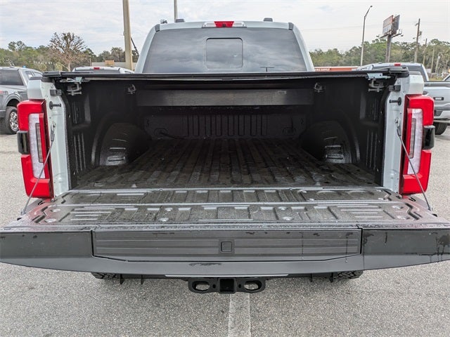 2025 Ford F-350SD Platinum