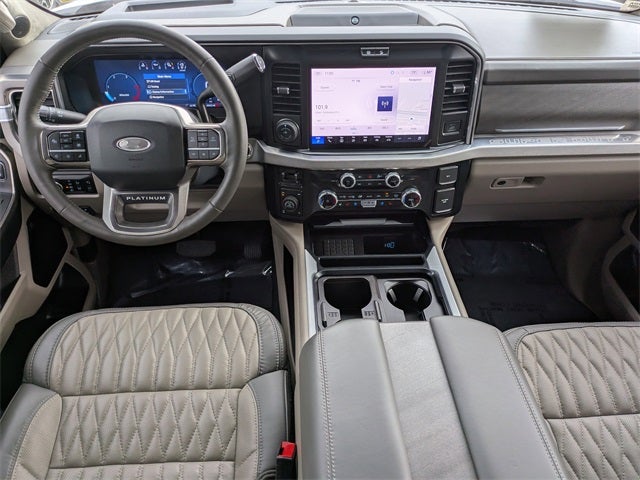 2025 Ford F-350SD Platinum