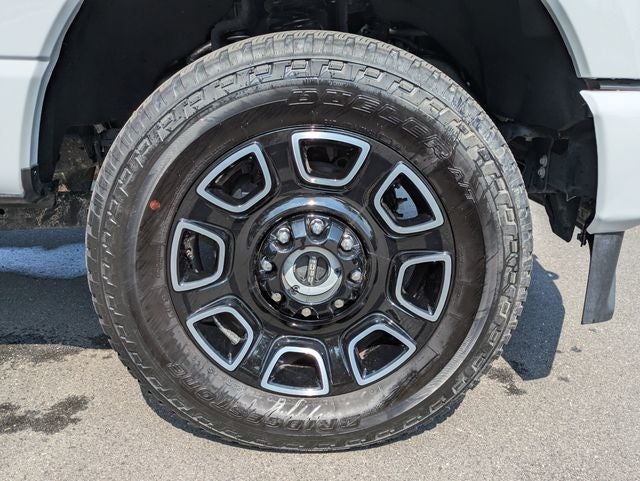 2025 Ford F-350SD Platinum