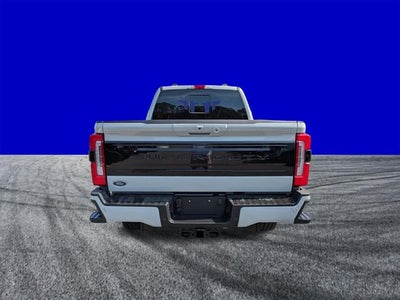 2025 Ford F-350SD Platinum
