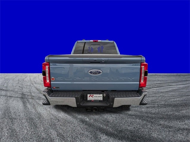 2023 Ford F-350SD Lariat