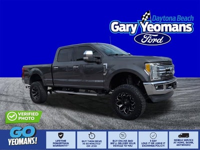 2017 Ford Super Duty F-350 SRW Lariat