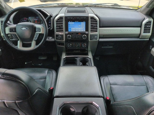 2017 Ford Super Duty F-350 SRW Lariat