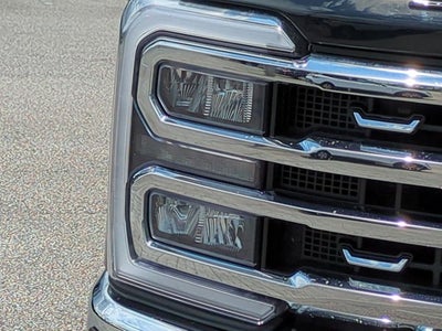 2024 Ford Super Duty F-350 SRW Pickup Lariat