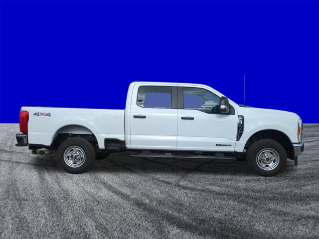 2024 Ford Super Duty F-350 SRW Pickup XL