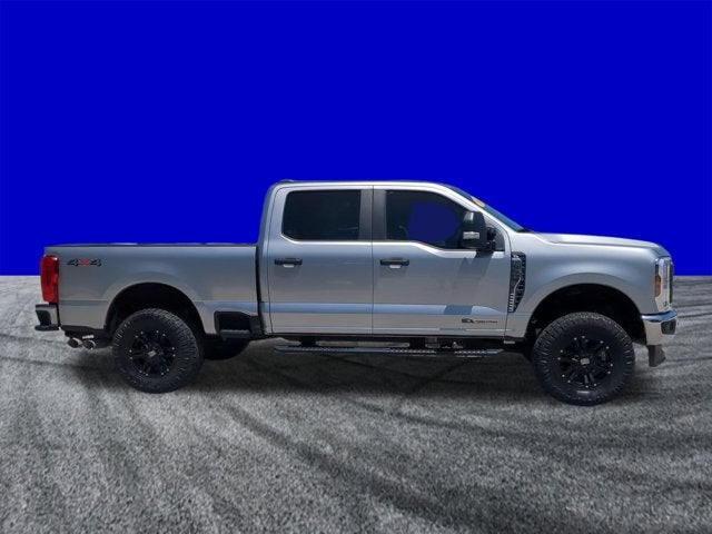 2024 Ford Super Duty F-350 SRW Pickup XL