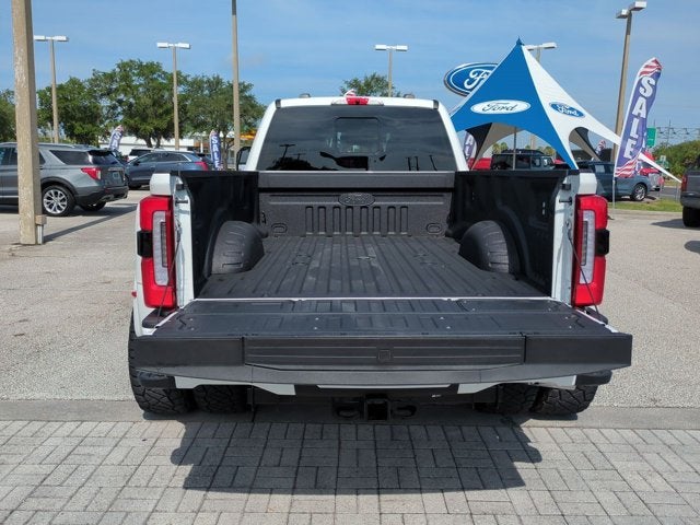2025 Ford Super Duty F-350 DRW Pickup Platinum DRW