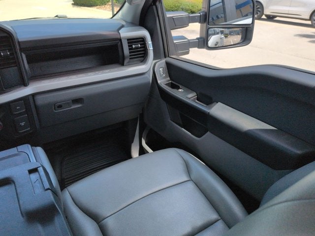 2024 Ford Super Duty F-350 DRW XL