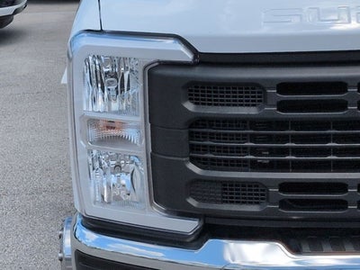 2024 Ford Super Duty F-350 DRW XL
