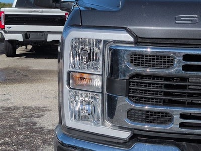 2026 Ford Super Duty F-350 DRW Pickup XLT DRW