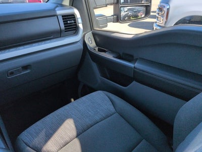 2026 Ford Super Duty F-350 DRW Pickup XLT DRW