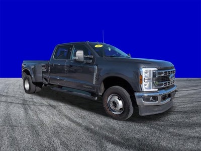 2026 Ford Super Duty F-350 DRW Pickup XLT DRW