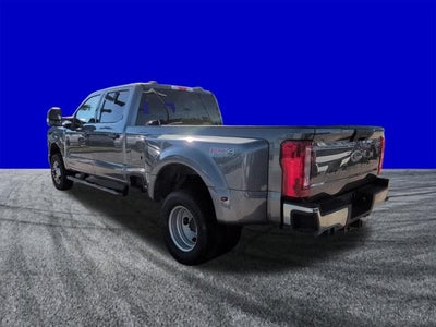 2026 Ford Super Duty F-350 DRW Pickup XLT DRW