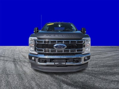 2026 Ford Super Duty F-350 DRW Pickup XLT DRW