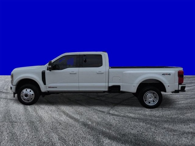 2026 Ford Super Duty F-450 DRW Platinum