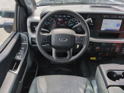 2024 Ford Super Duty F-450 DRW XLT