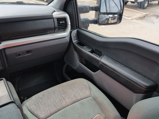 2024 Ford Super Duty F-450 DRW XLT