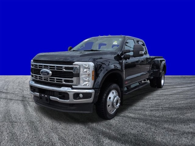 2024 Ford Super Duty F-450 DRW XLT