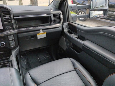 2026 Ford Super Duty F-450 DRW LARIAT