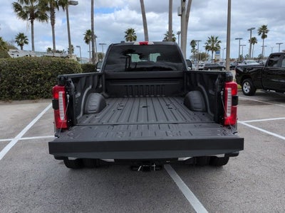 2026 Ford Super Duty F-450 DRW LARIAT