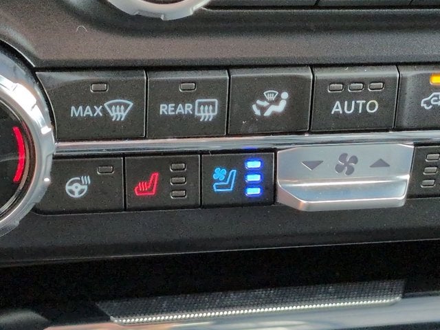 2026 Ford Super Duty F-450 DRW LARIAT