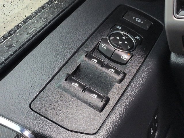 2022 Ford Super Duty F-450 DRW Platinum