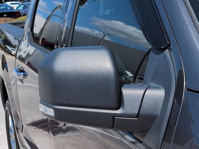 2016 Ford F-150 Base