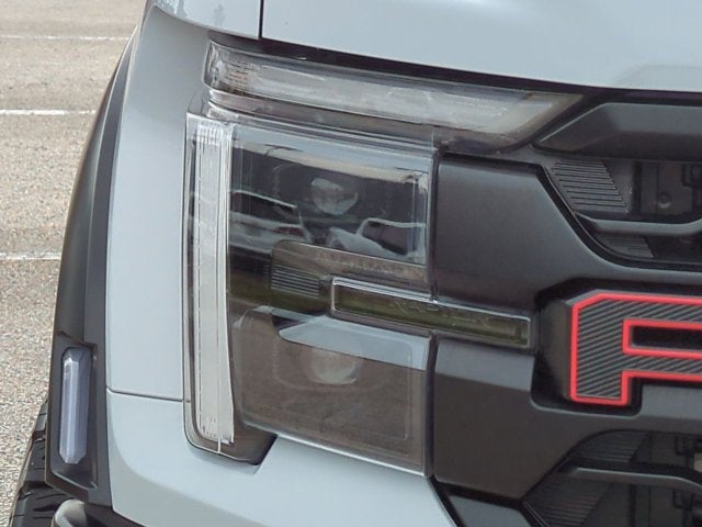 2025 Ford F-150 Raptor R