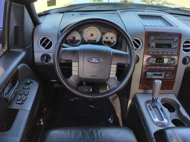2005 Ford F-150 Lariat