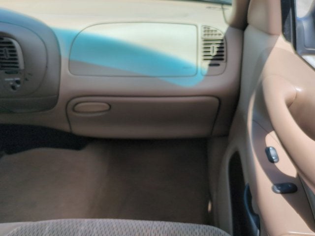 1998 Ford F-150 Base