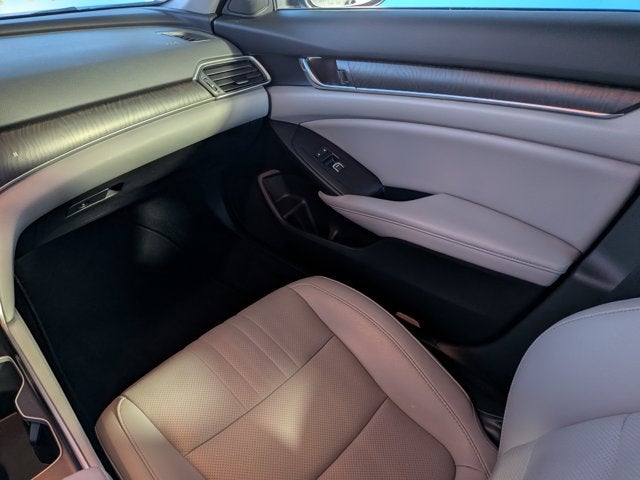 2019 Honda Accord Touring 2.0T