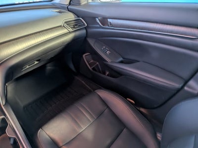 2022 Honda Accord Hybrid Touring