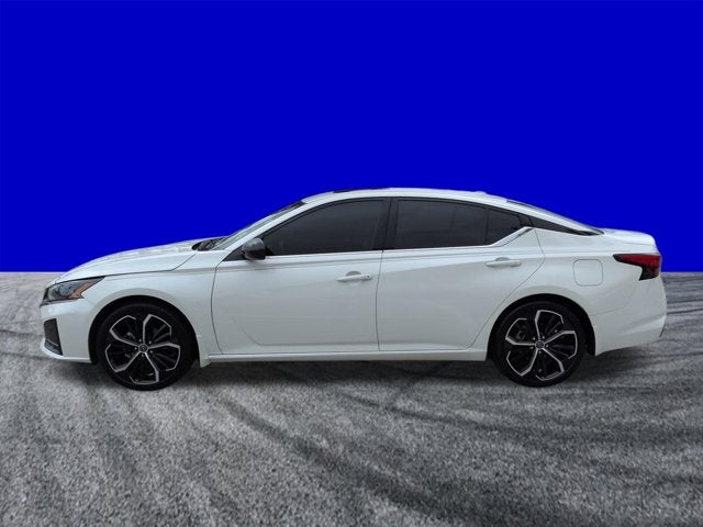 2025 Nissan Altima SR