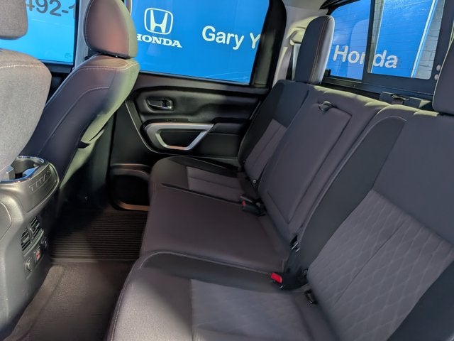 2021 Nissan Titan SV
