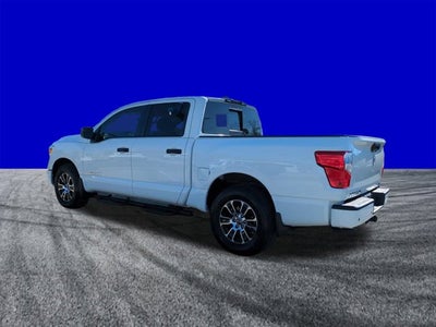 2024 Nissan Titan SV