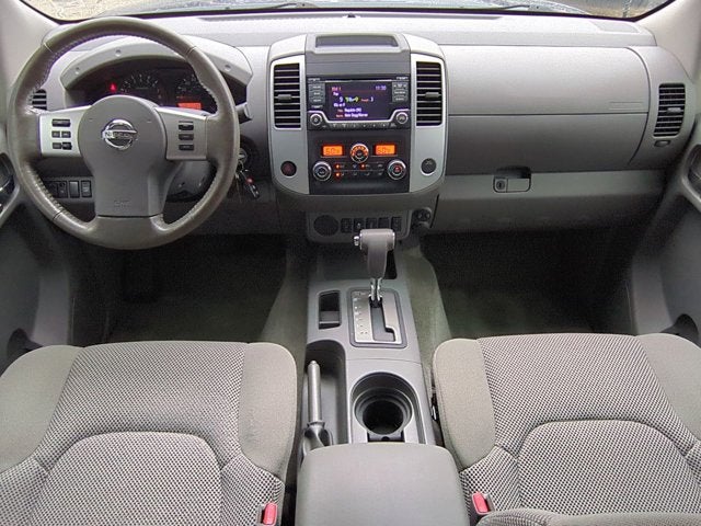 2017 Nissan Frontier SV V6