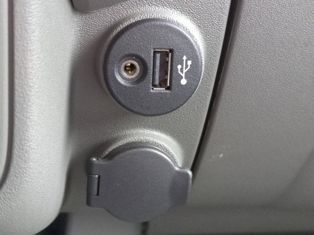 2017 Nissan Frontier SV V6