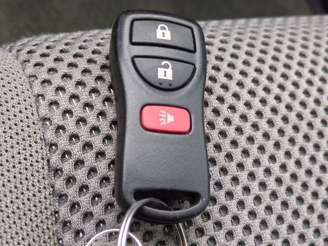 2017 Nissan Frontier SV V6