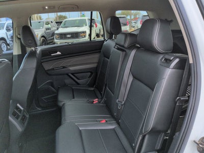 2023 Volkswagen Atlas 2.0T SE w/Technology