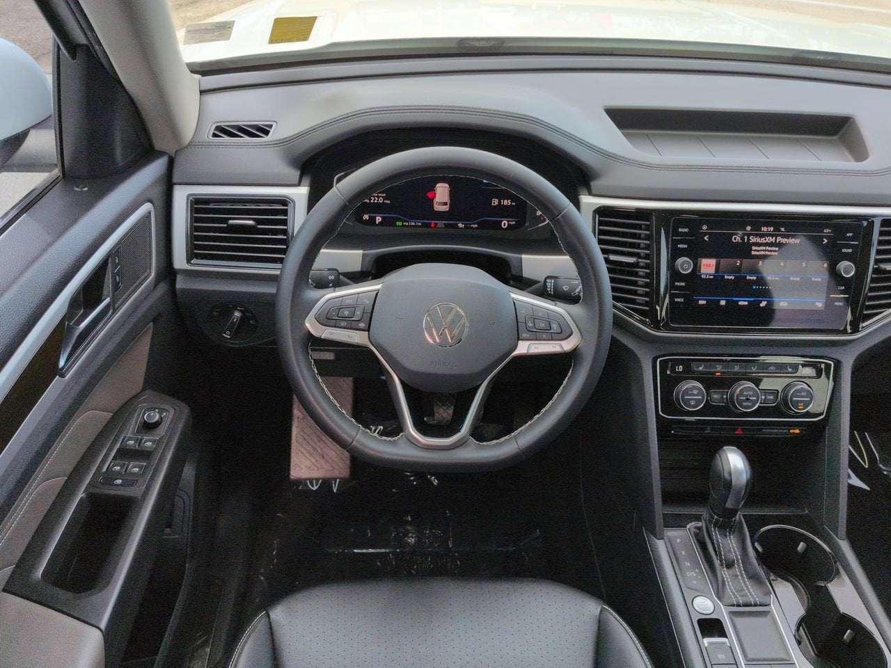 2023 Volkswagen Atlas 2.0T SE w/Technology