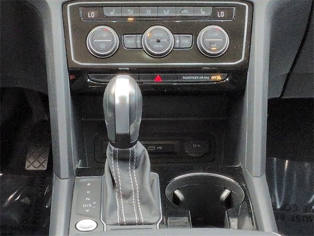 2023 Volkswagen Atlas 2.0T SE w/Technology