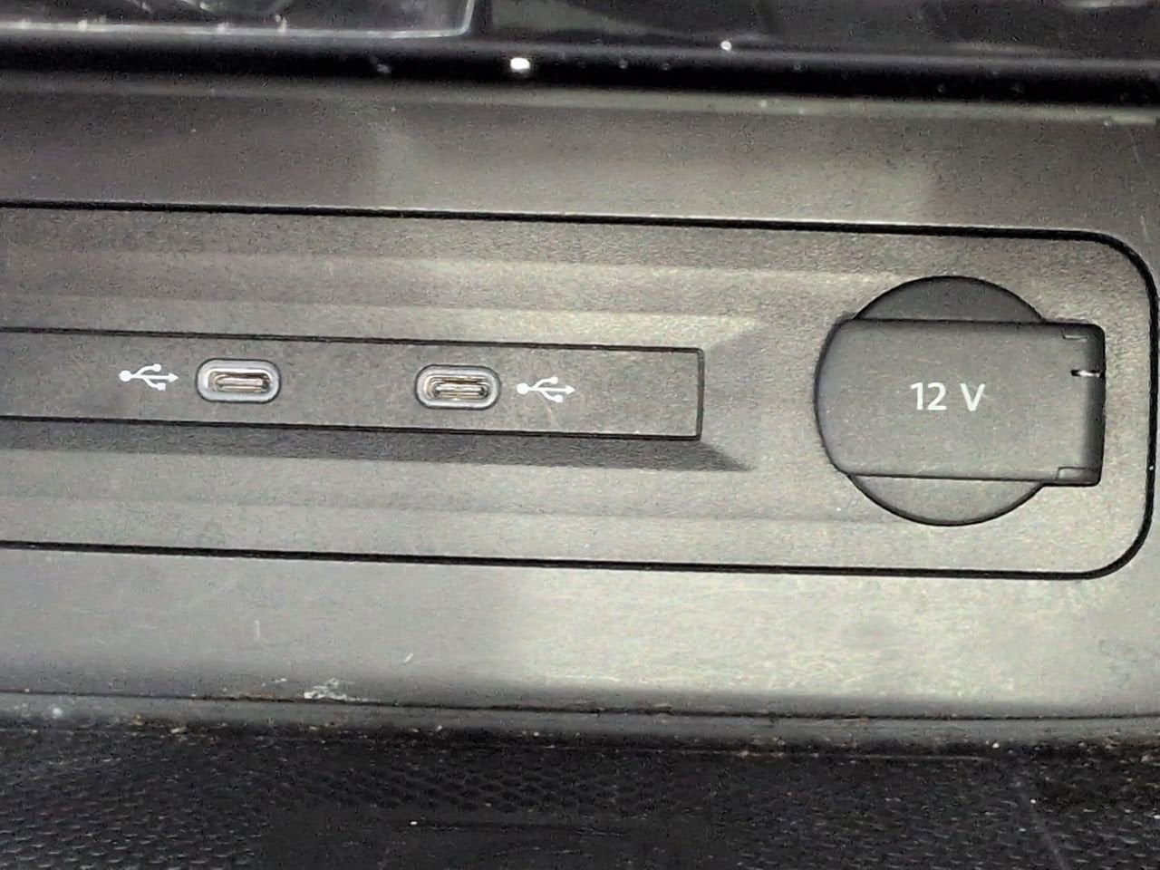 2023 Volkswagen Atlas 2.0T SE w/Technology