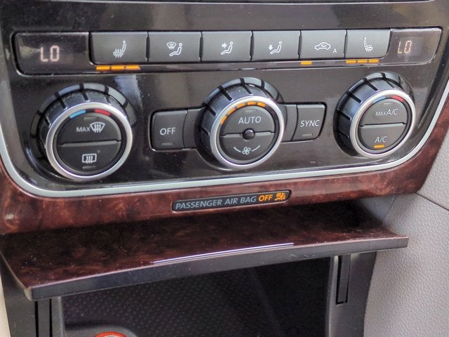 2013 Volkswagen Passat TDI SEL Premium