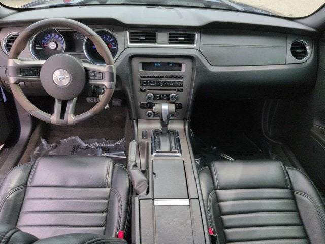 2012 Ford Mustang V6